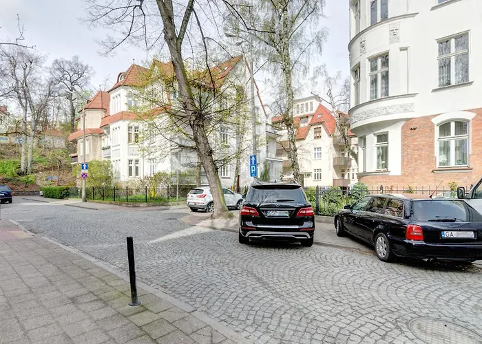 Platinum - Chmielewskiego *